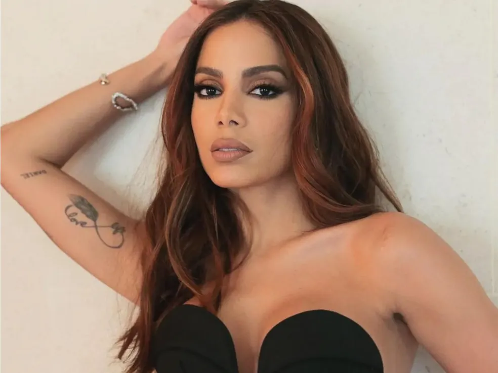 Quanto Ganha Anitta 2024 Fortuna Atualizada Giro Finanças